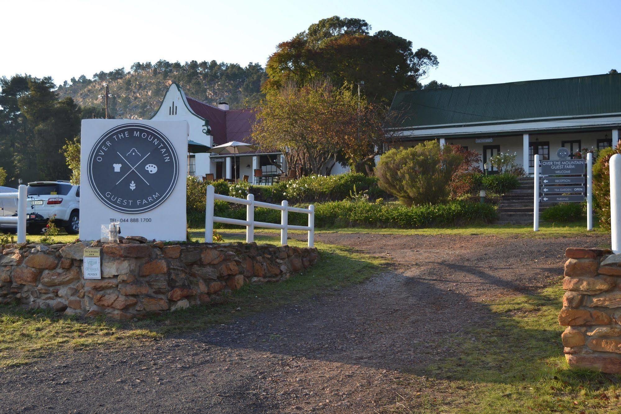 Over The Mountain Guest Farm Bed and Breakfast George Exteriör bild